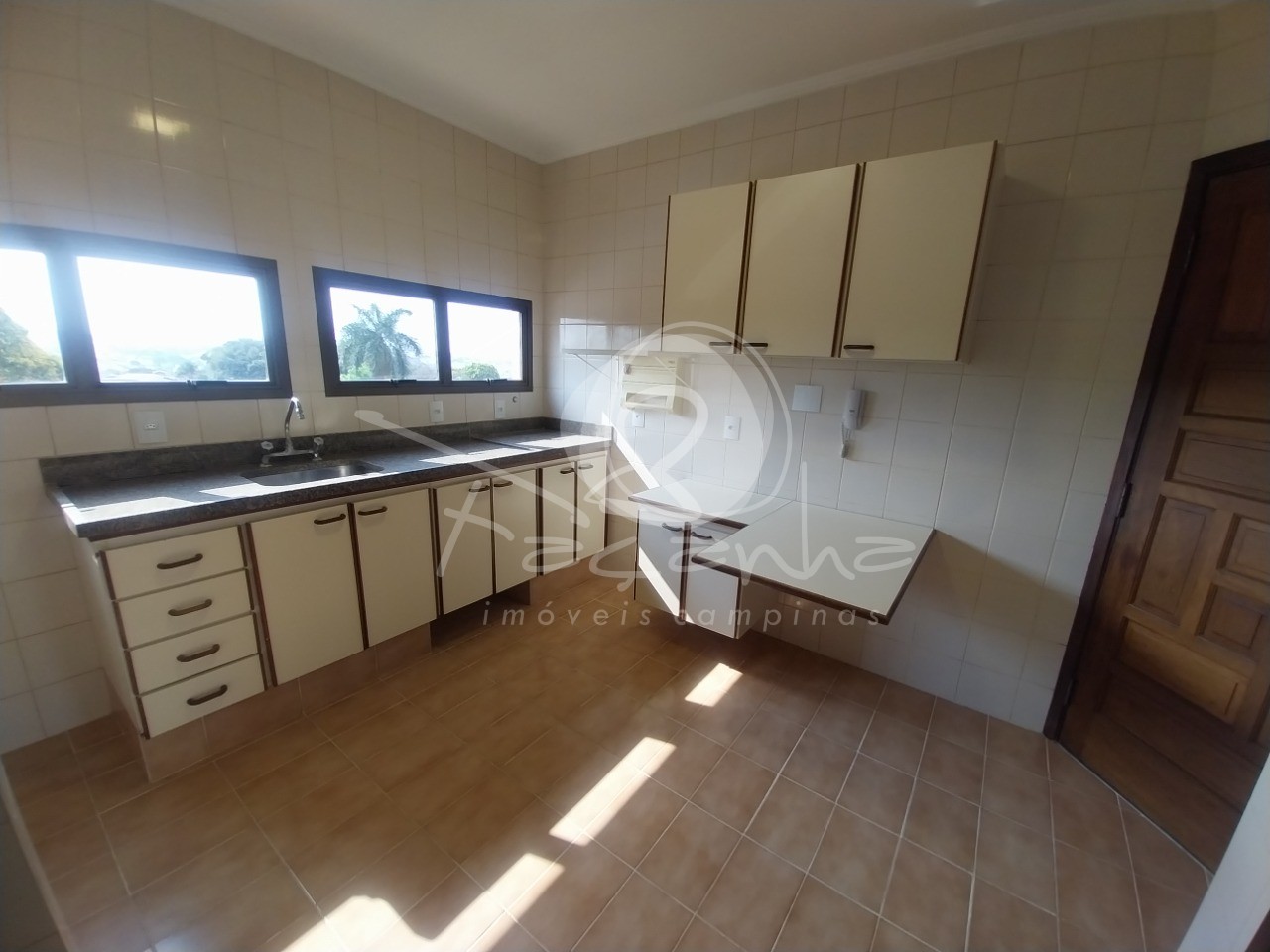 Apartamento para alugar com 3 quartos, 105m² - Foto 17