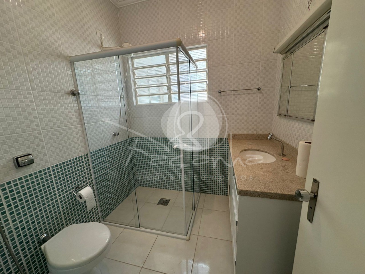 Casa à venda com 3 quartos, 180m² - Foto 15