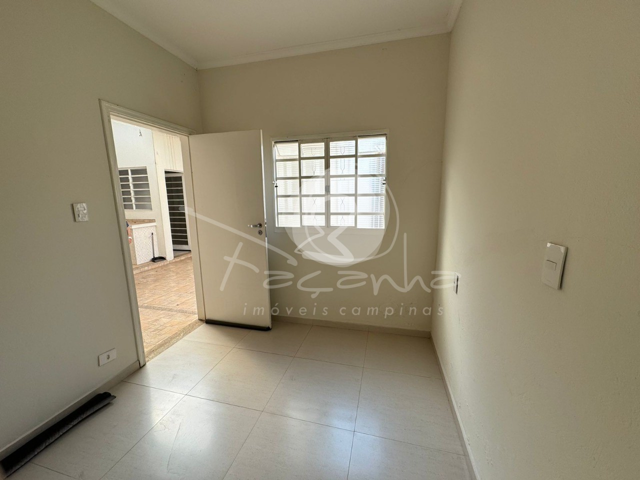 Casa à venda com 3 quartos, 180m² - Foto 23