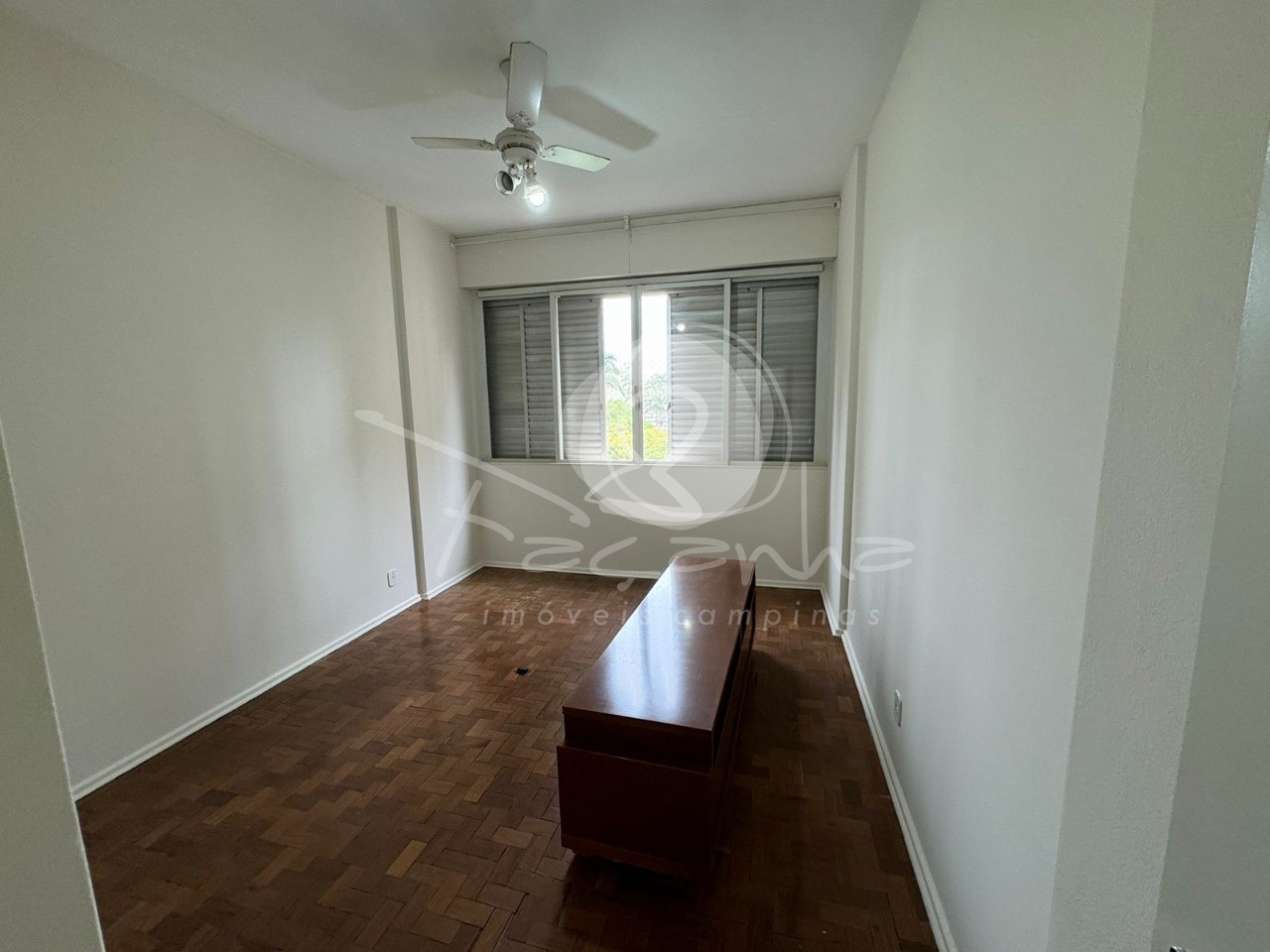 Apartamento à venda com 3 quartos, 180m² - Foto 10