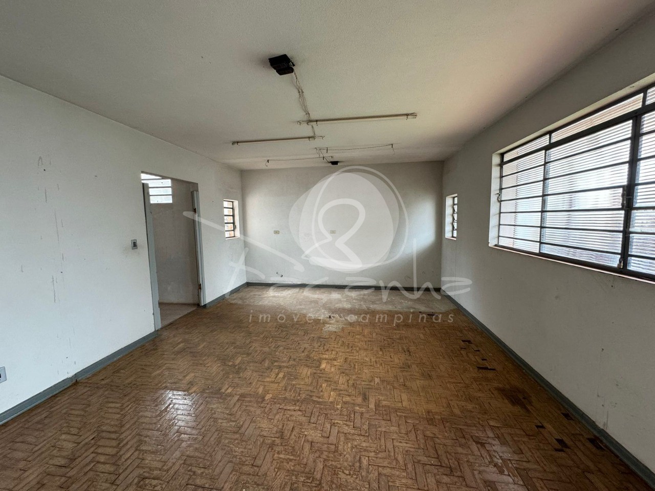 Prédio Inteiro à venda com 3 quartos, 336m² - Foto 8