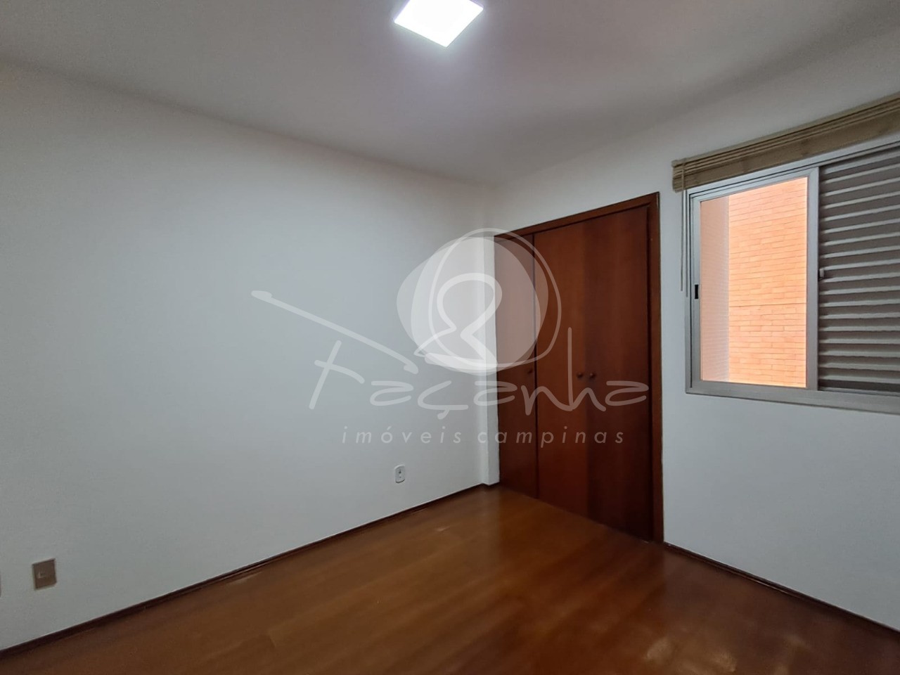 Apartamento para alugar com 2 quartos, 81m² - Foto 12