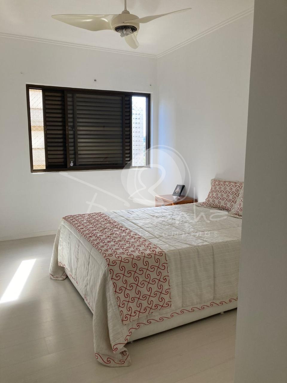 Apartamento à venda com 5 quartos, 222m² - Foto 9