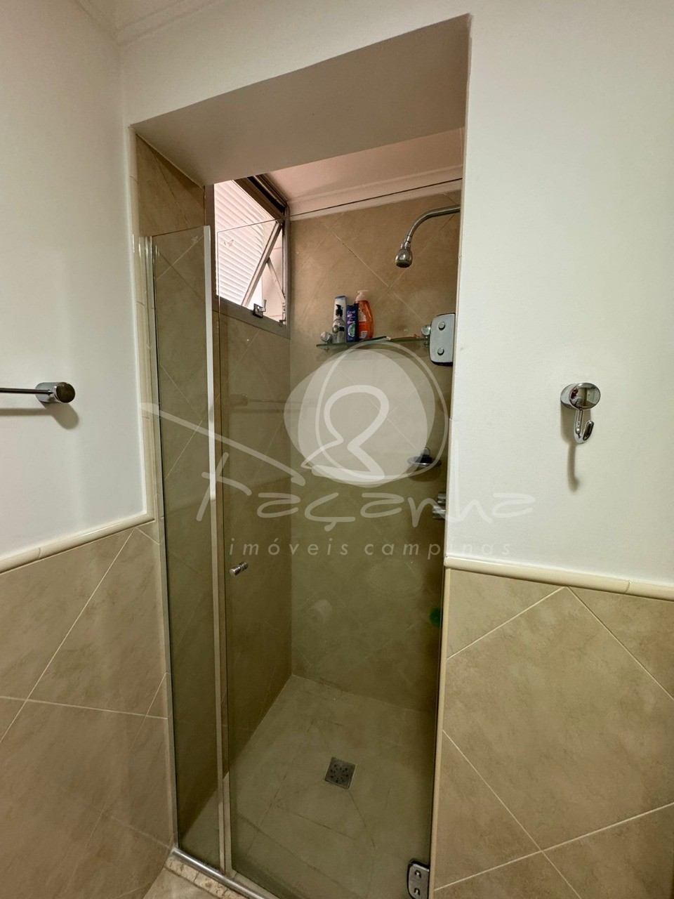 Apartamento à venda com 3 quartos, 152m² - Foto 9