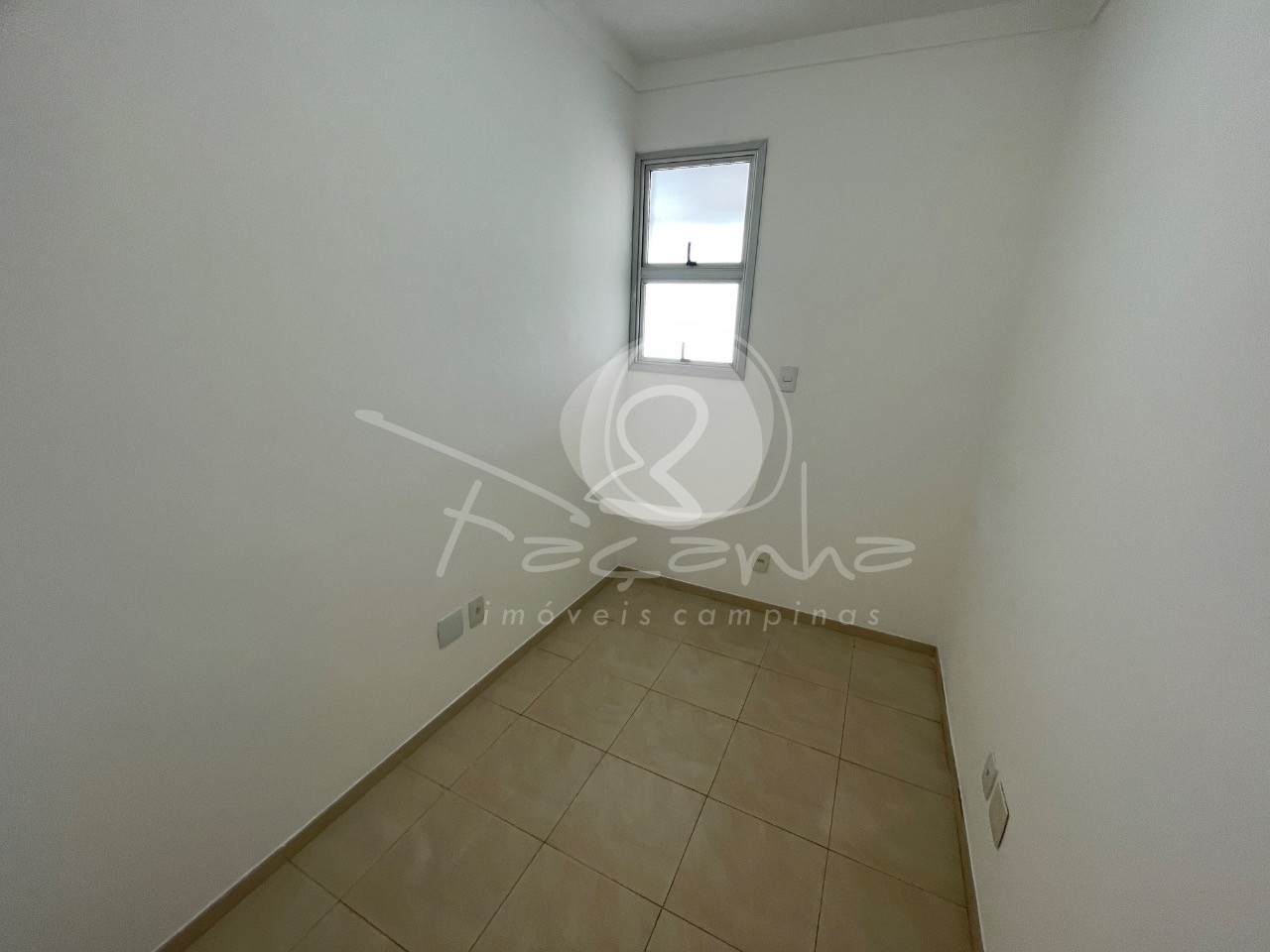 Apartamento para alugar com 3 quartos, 101m² - Foto 13