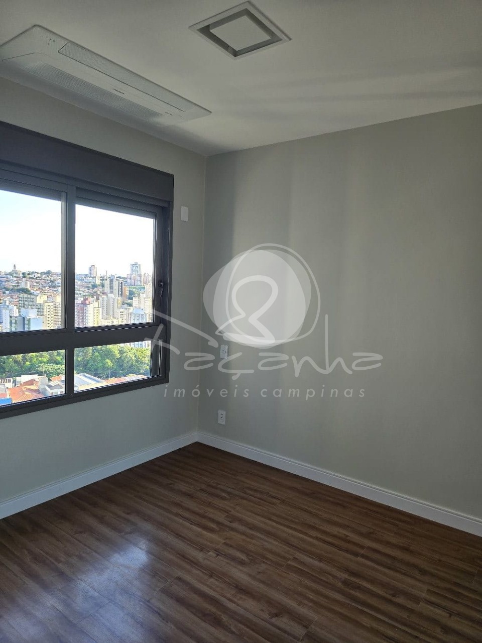 Apartamento à venda com 3 quartos, 125m² - Foto 3