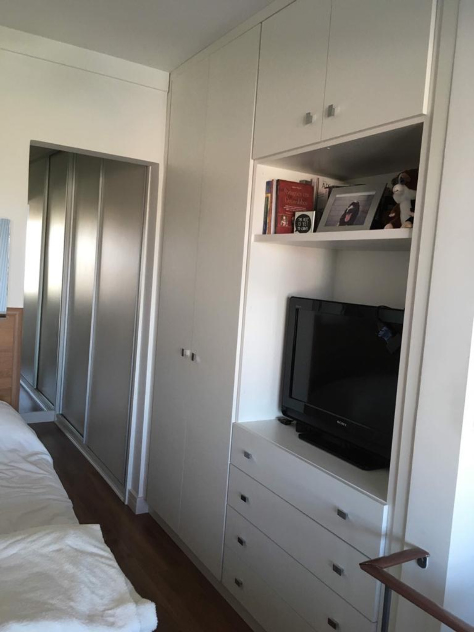 Apartamento à venda e aluguel com 1 quarto, 58m² - Foto 10