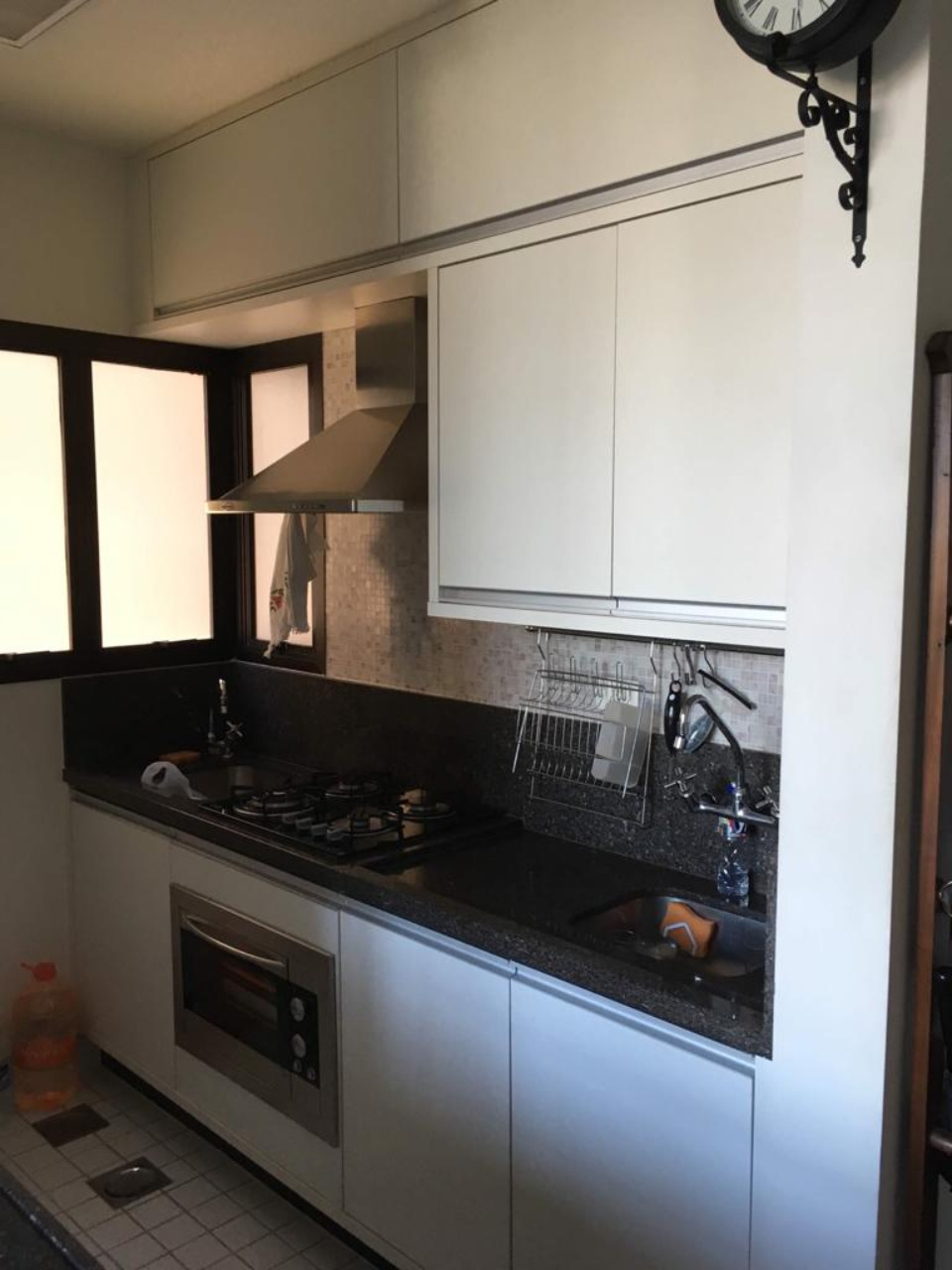 Apartamento à venda e aluguel com 1 quarto, 58m² - Foto 18