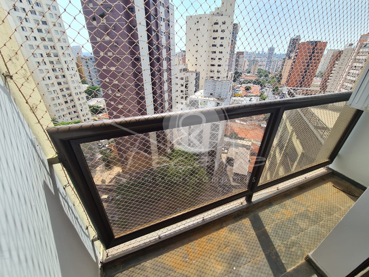 Apartamento à venda com 3 quartos, 170m² - Foto 11