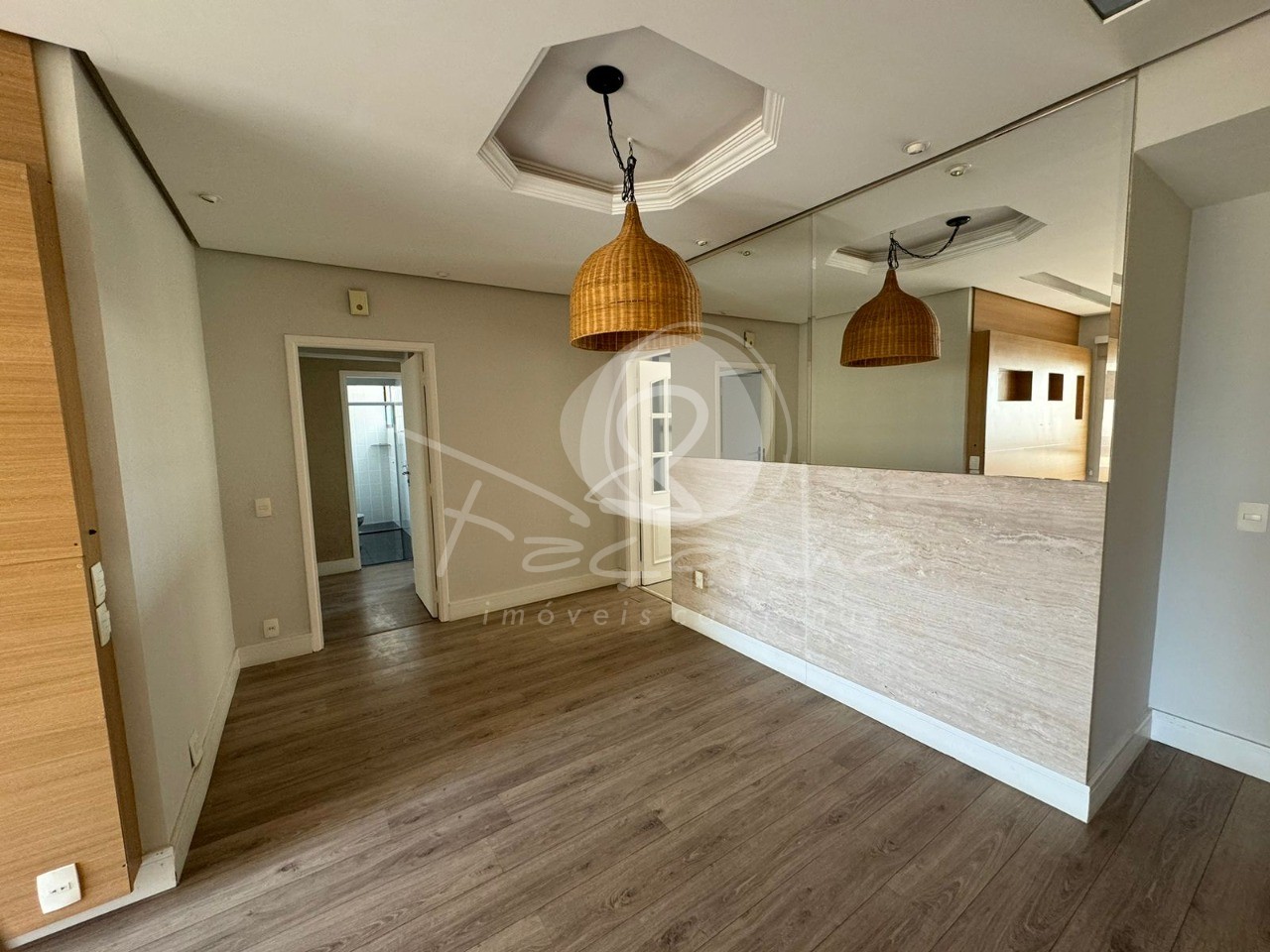 Apartamento à venda e aluguel com 3 quartos, 100m² - Foto 3