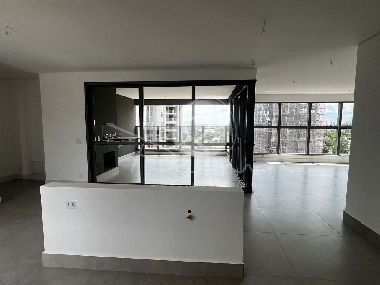 Apartamento à venda com 3 quartos, 220m² - Foto 40