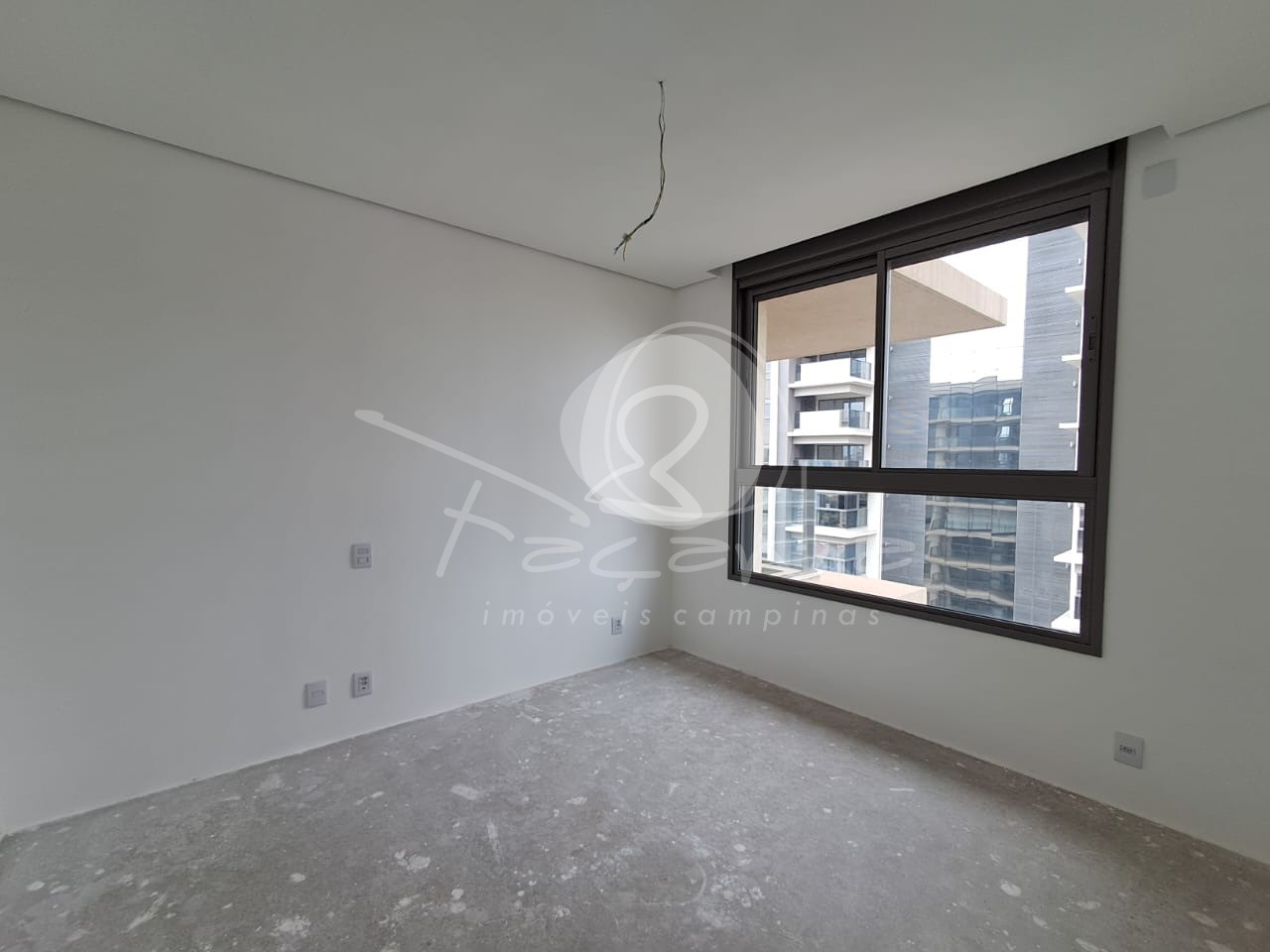 Apartamento à venda com 3 quartos, 175m² - Foto 3