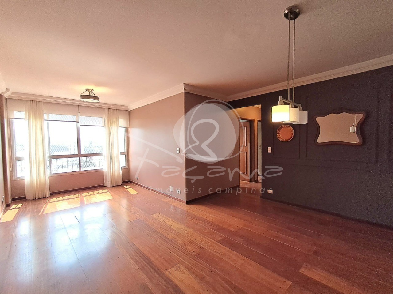 Apartamento à venda com 3 quartos, 120m² - Foto 1