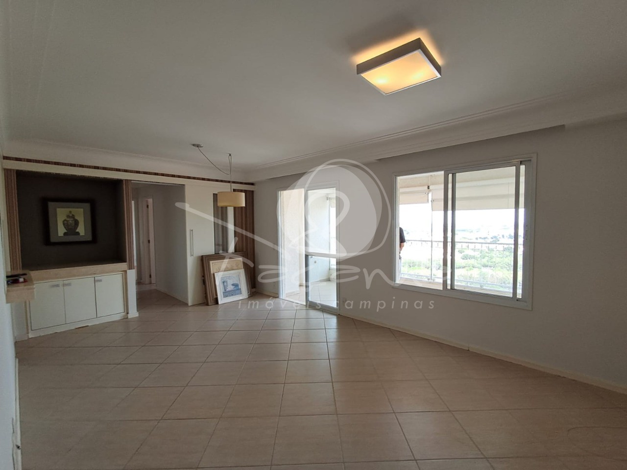 Apartamento à venda com 3 quartos, 98m² - Foto 1