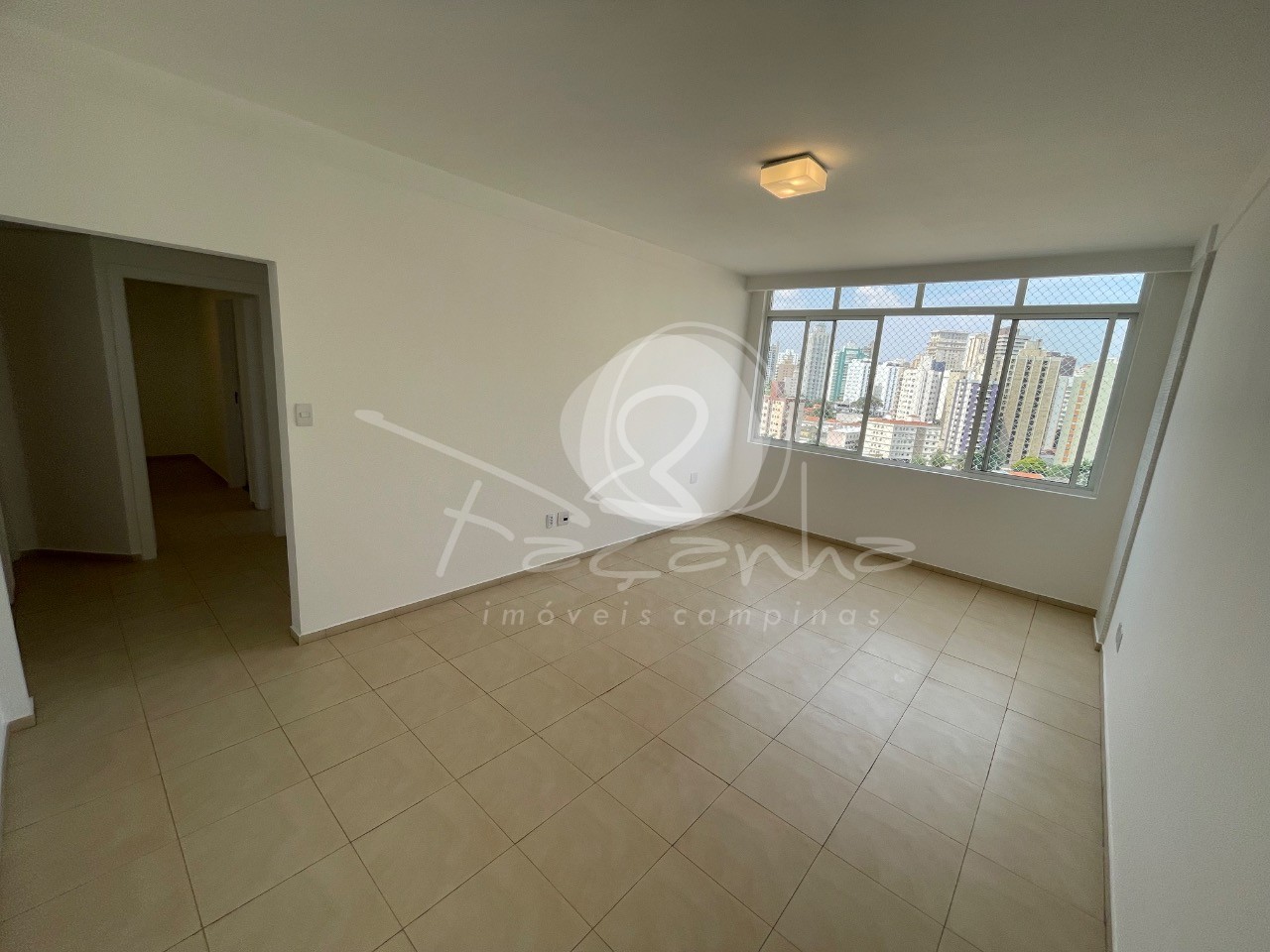 Apartamento para alugar com 3 quartos, 101m² - Foto 4