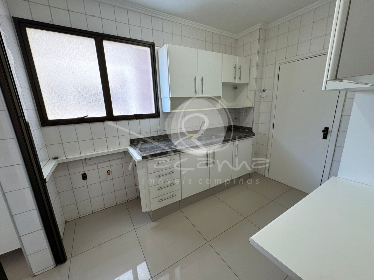 Apartamento à venda e aluguel com 3 quartos, 100m² - Foto 16