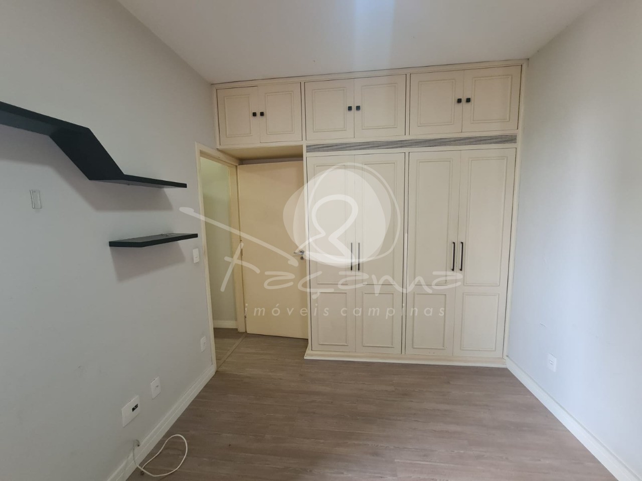 Apartamento à venda com 3 quartos, 120m² - Foto 18