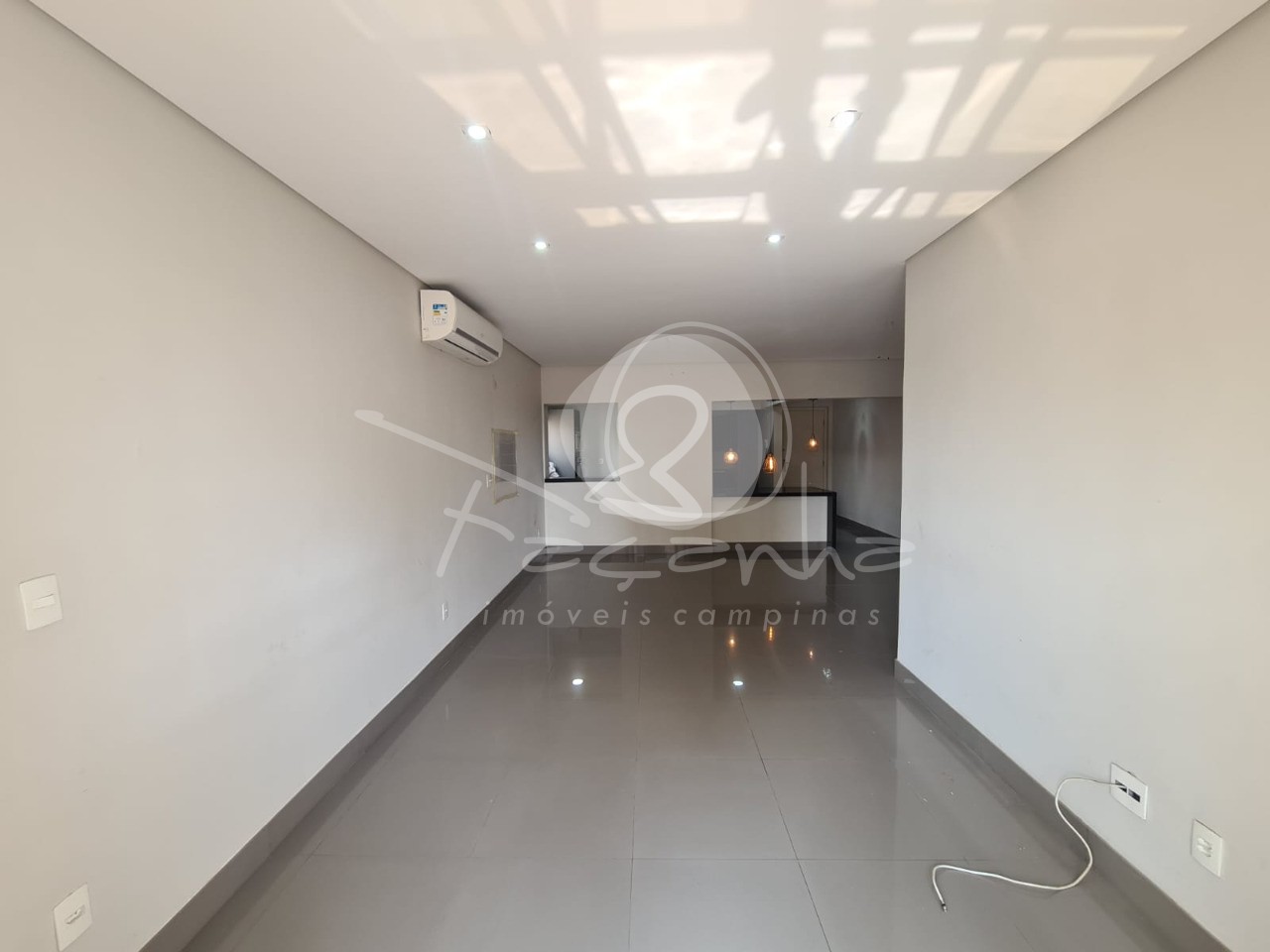 Apartamento à venda com 3 quartos, 120m² - Foto 4