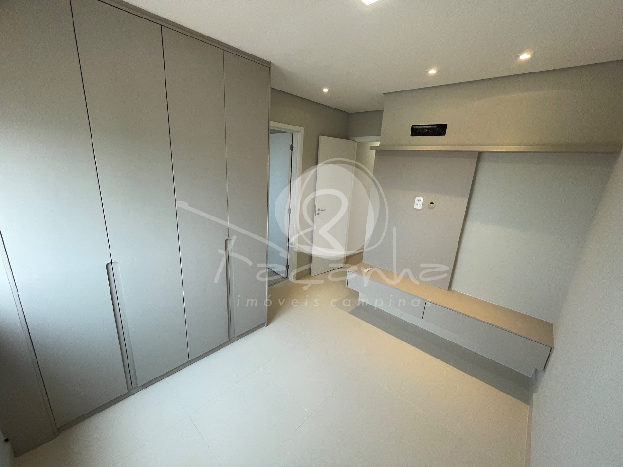 Apartamento à venda com 3 quartos, 115m² - Foto 10