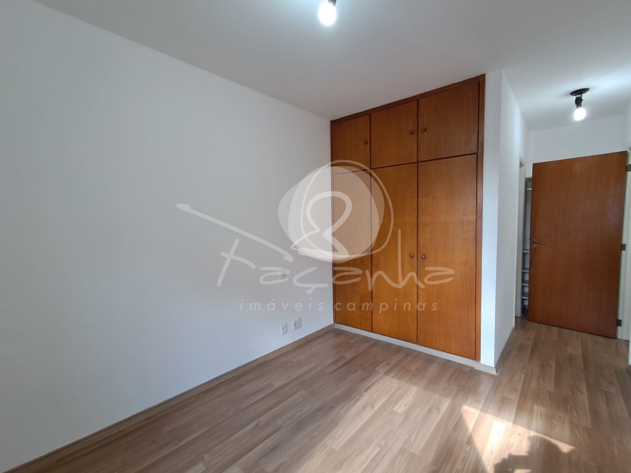 Apartamento à venda com 1 quarto, 65m² - Foto 12