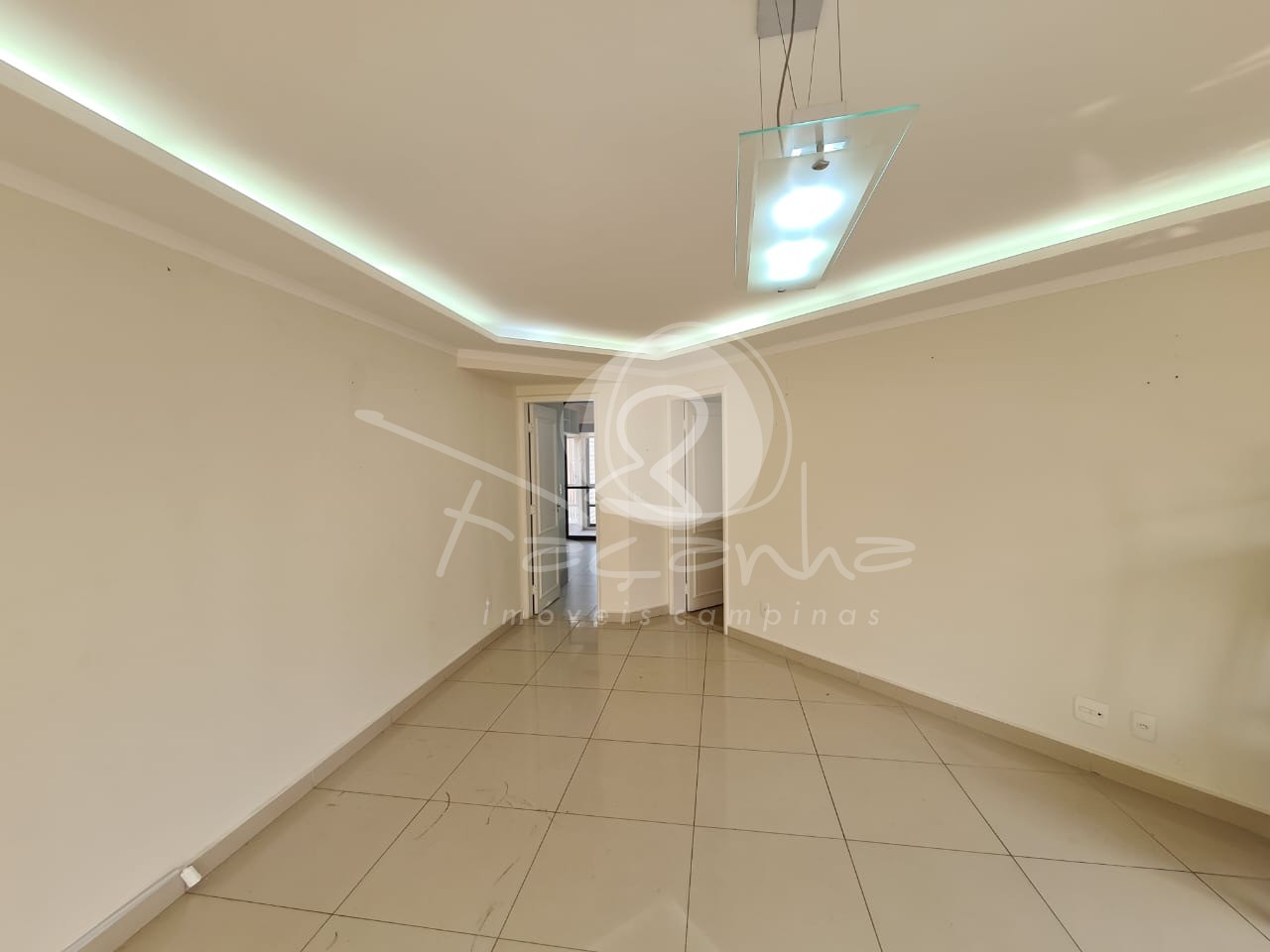 Apartamento à venda com 3 quartos, 170m² - Foto 7