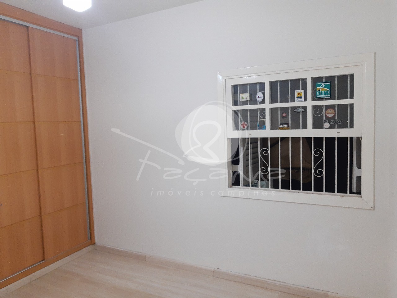 Casa à venda com 3 quartos, 300m² - Foto 23