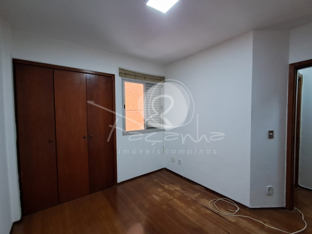 Apartamento para alugar com 2 quartos, 81m² - Foto 13