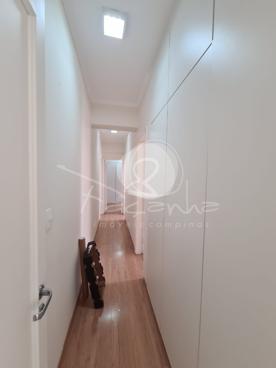 Apartamento à venda com 3 quartos, 170m² - Foto 8