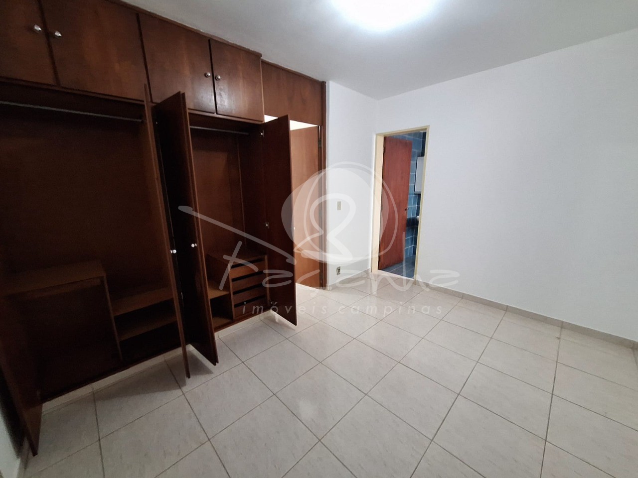 Apartamento à venda com 1 quarto, 45m² - Foto 10