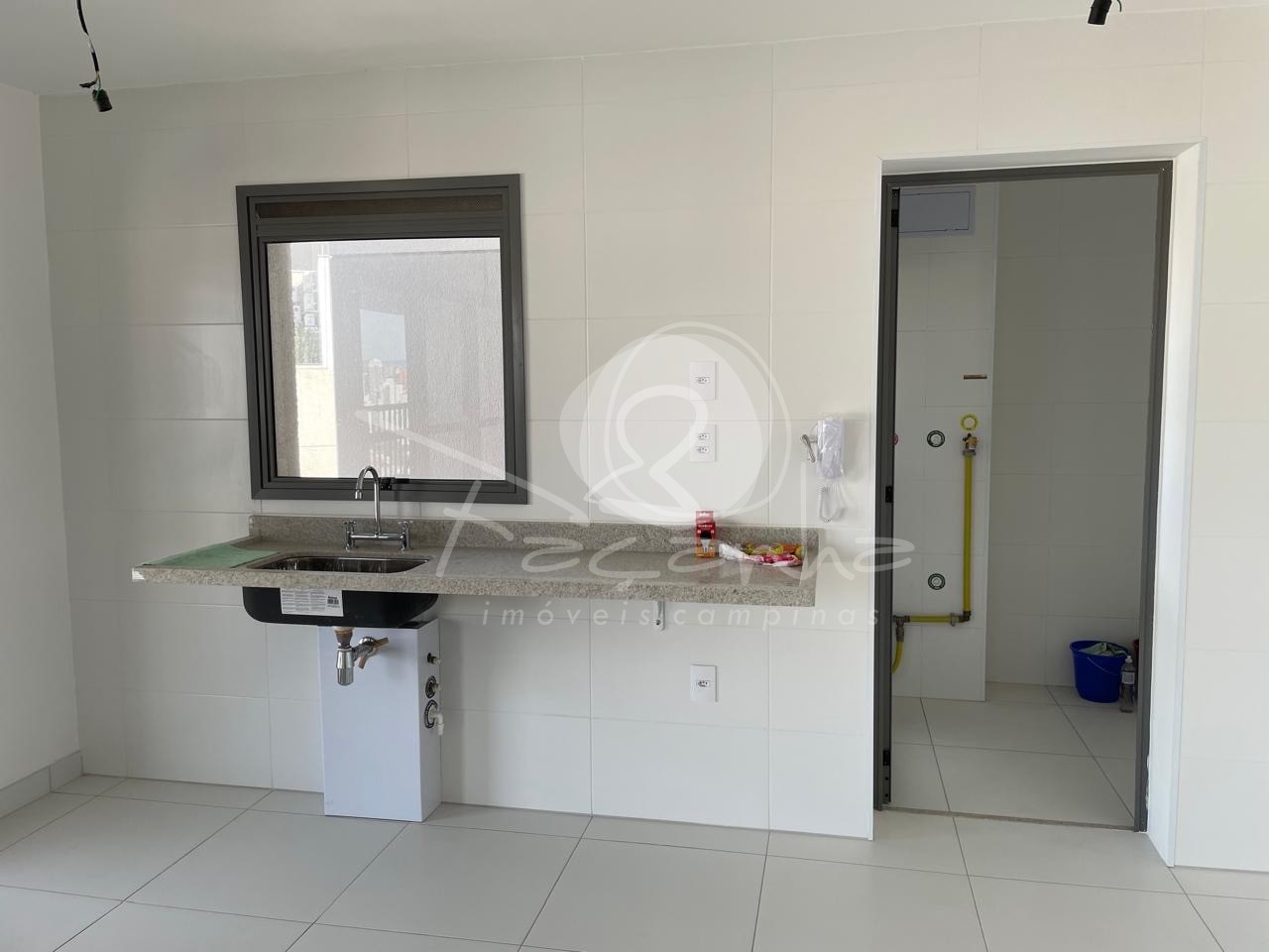 Apartamento à venda com 3 quartos, 108m² - Foto 13