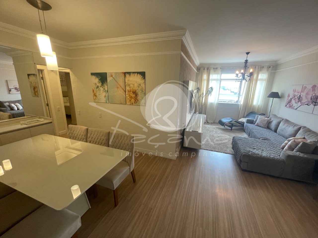 Apartamento à venda com 3 quartos, 94m² - Foto 1