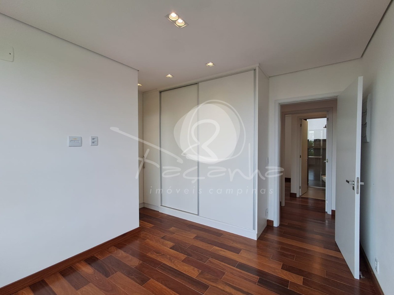 Apartamento à venda e aluguel com 3 quartos, 175m² - Foto 3