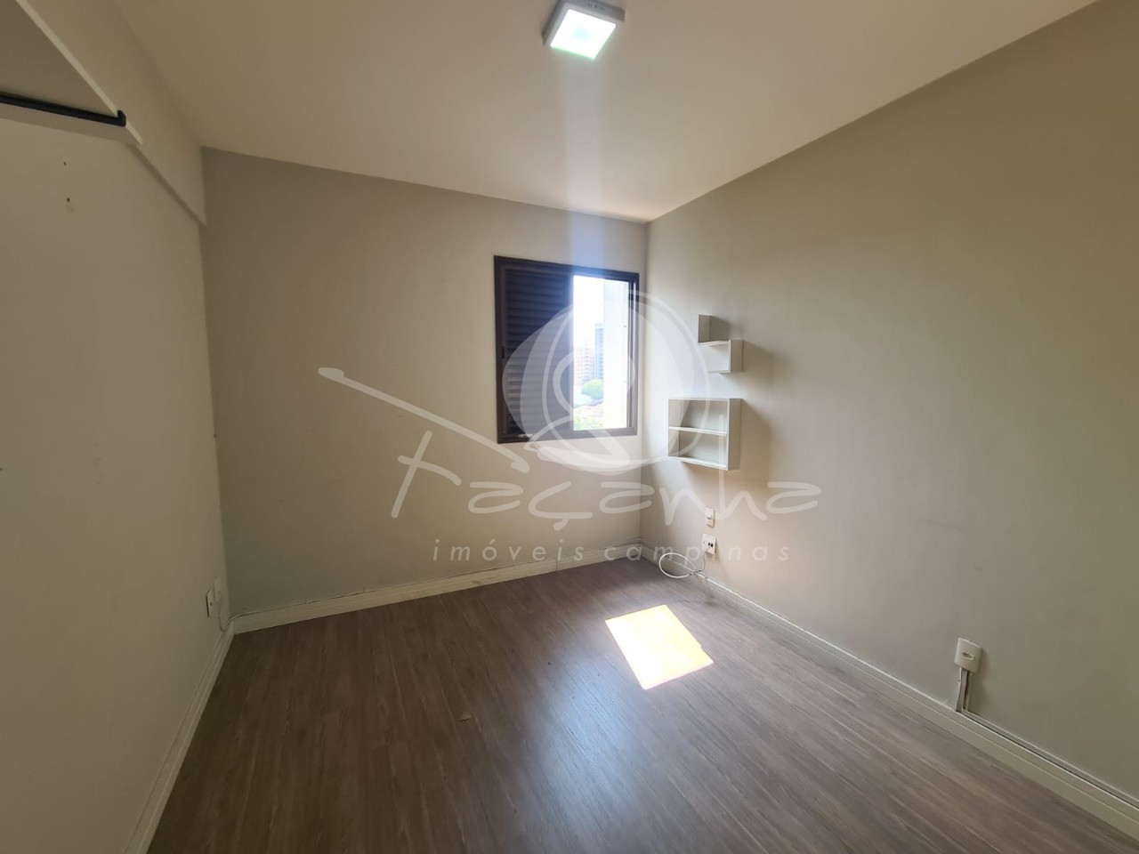 Apartamento à venda com 3 quartos, 120m² - Foto 8