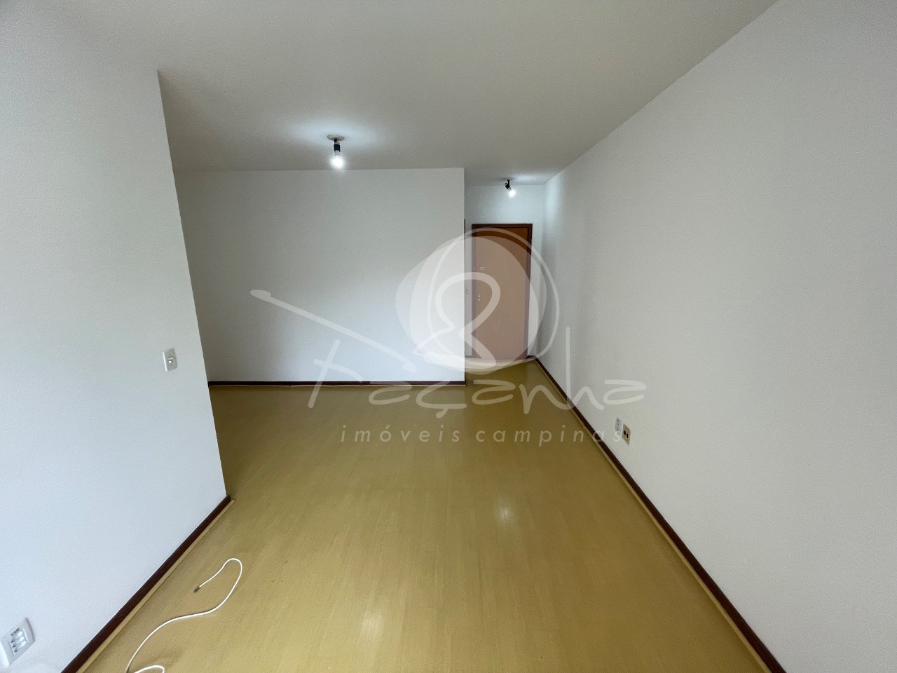 Apartamento à venda com 3 quartos, 92m² - Foto 4