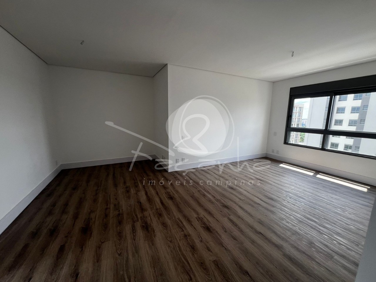 Apartamento à venda com 3 quartos, 220m² - Foto 5