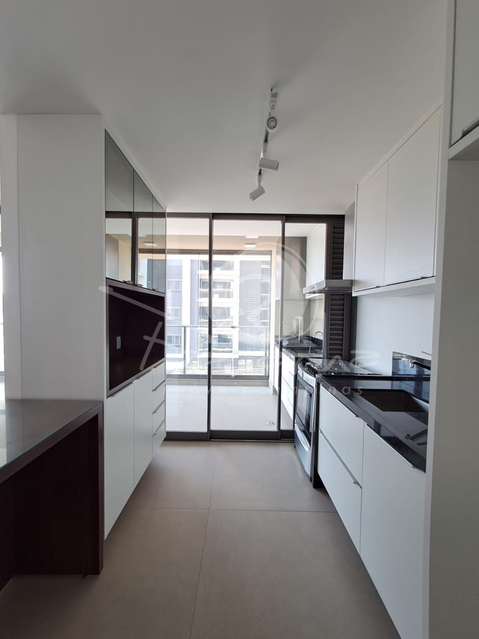 Apartamento à venda e aluguel com 3 quartos, 175m² - Foto 18