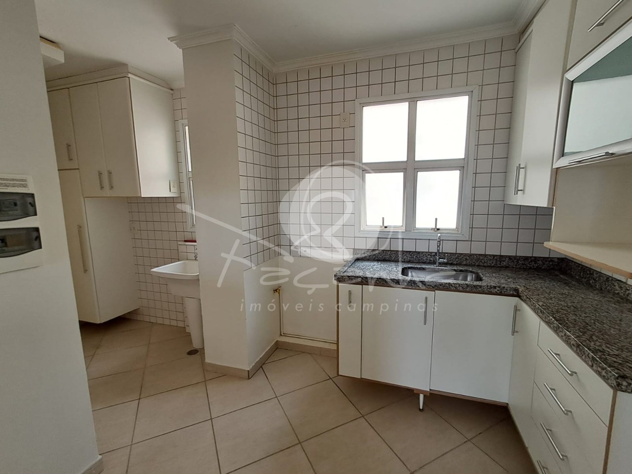 Apartamento à venda com 3 quartos, 98m² - Foto 24