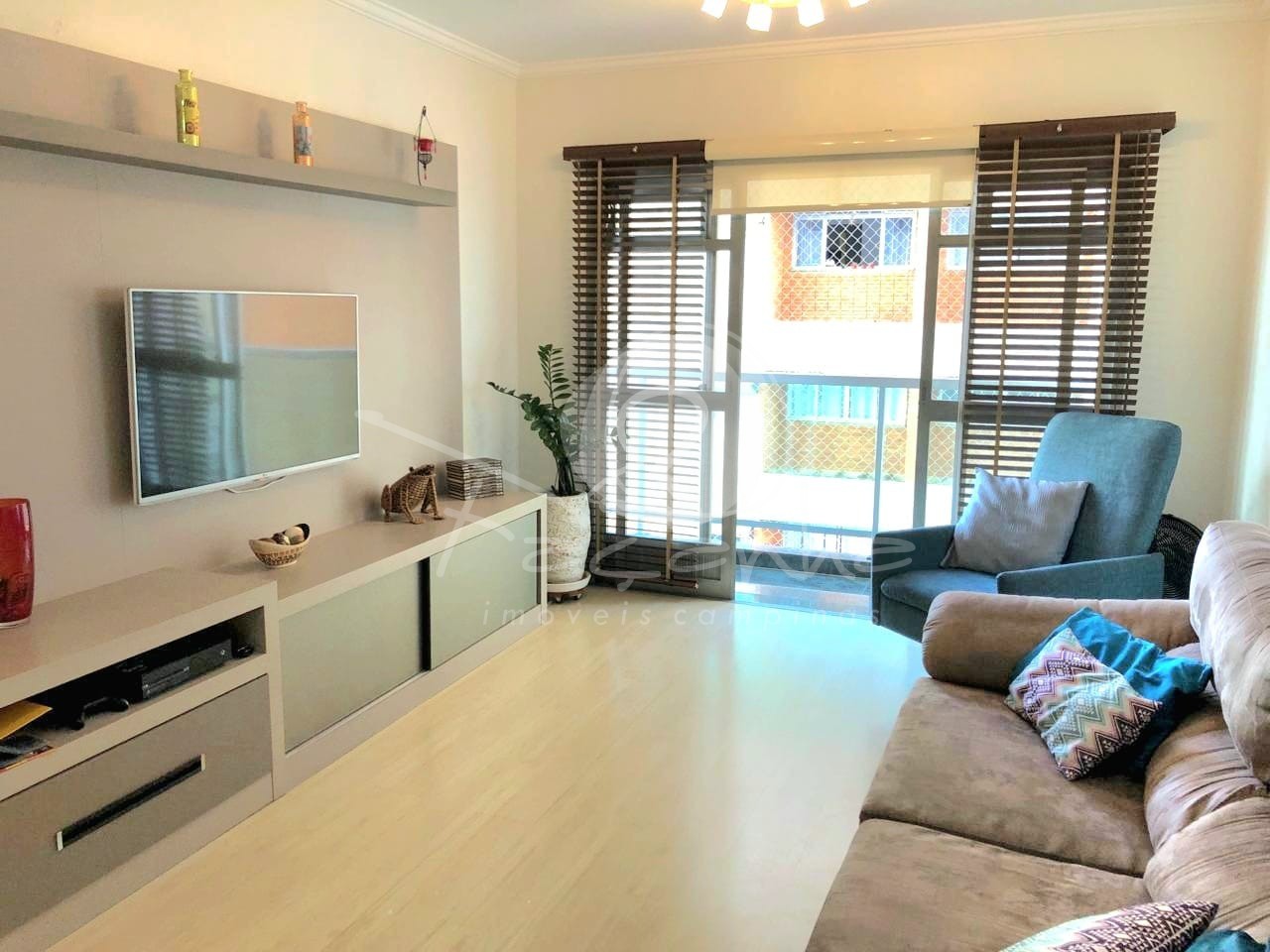 Apartamento à venda e aluguel com 3 quartos, 116m² - Foto 1