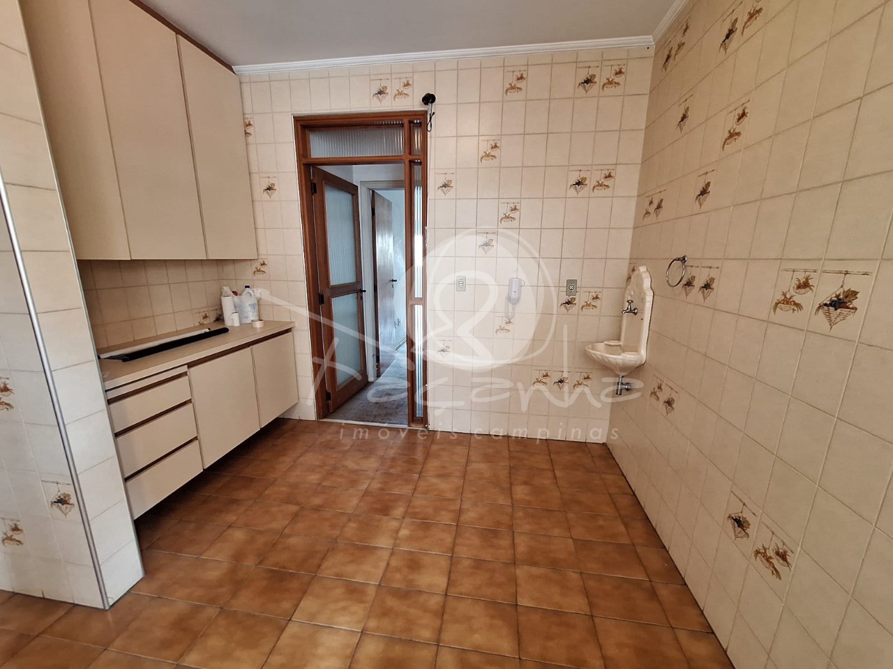 Apartamento à venda com 3 quartos, 157m² - Foto 9