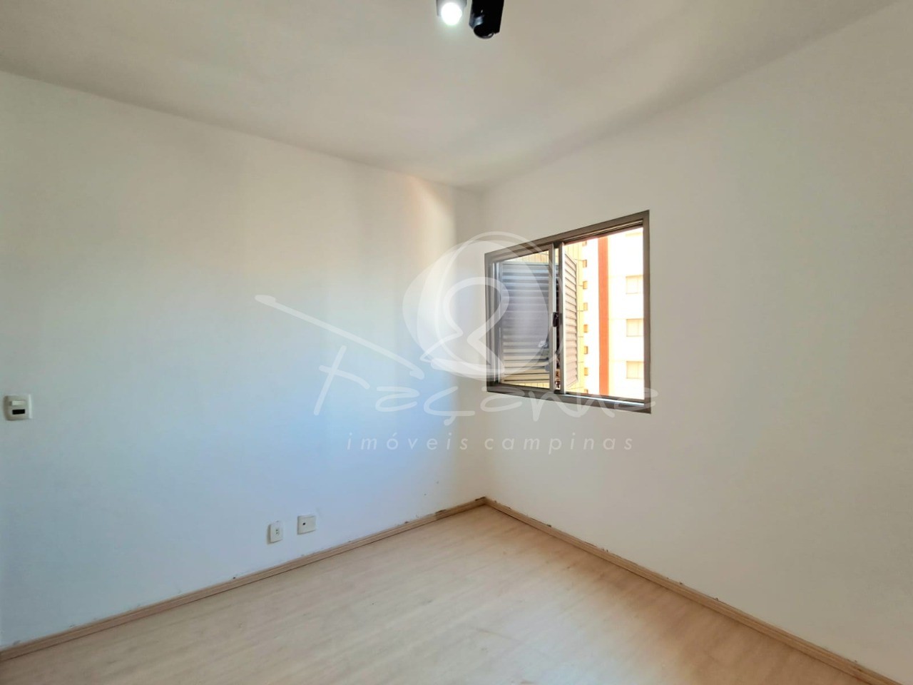 Apartamento à venda com 1 quarto, 65m² - Foto 12