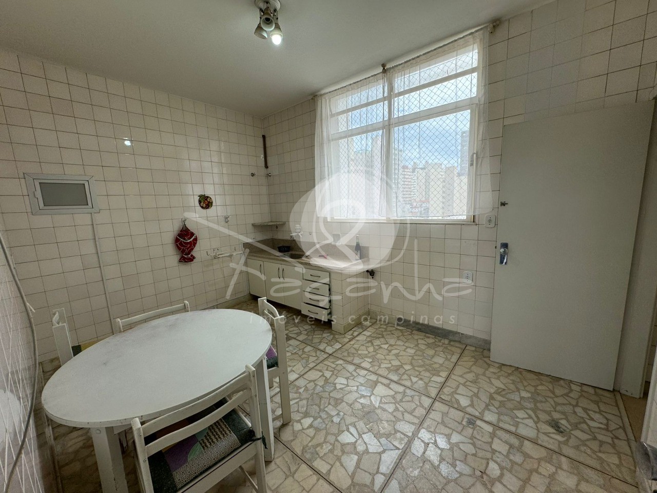 Apartamento à venda com 3 quartos, 180m² - Foto 18