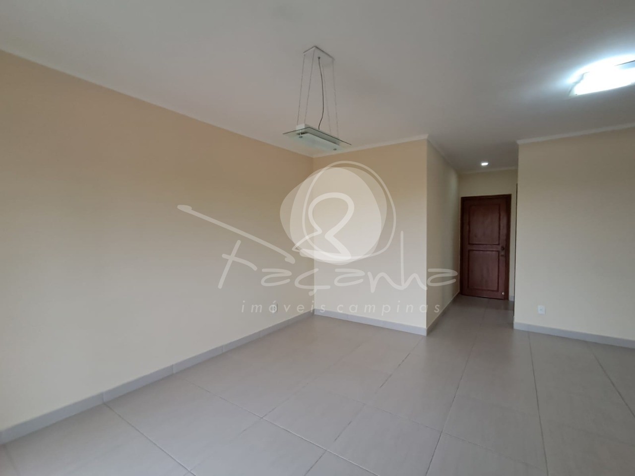 Apartamento para alugar com 3 quartos, 115m² - Foto 3