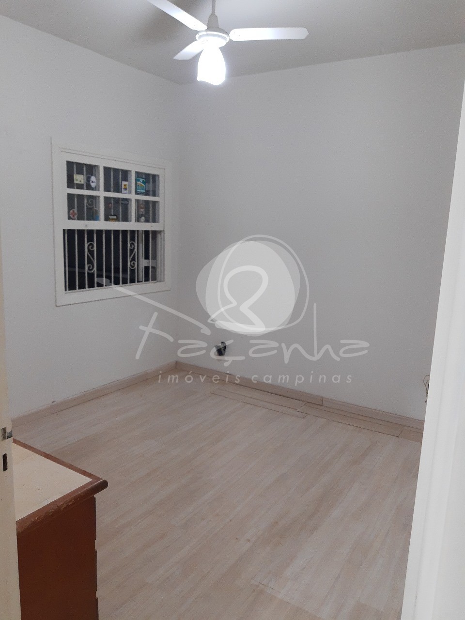 Casa à venda com 3 quartos, 300m² - Foto 22