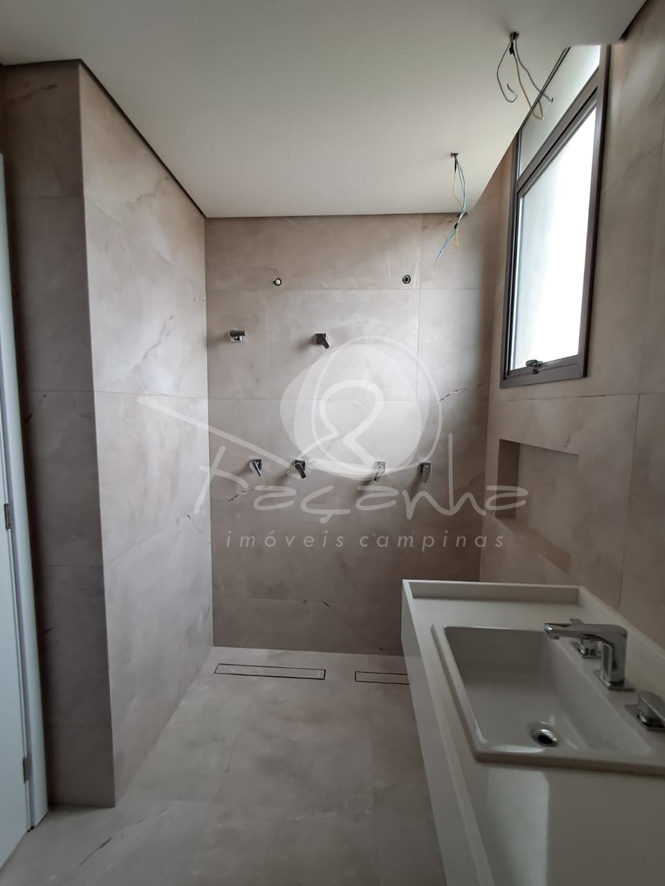 Apartamento à venda com 3 quartos, 175m² - Foto 32