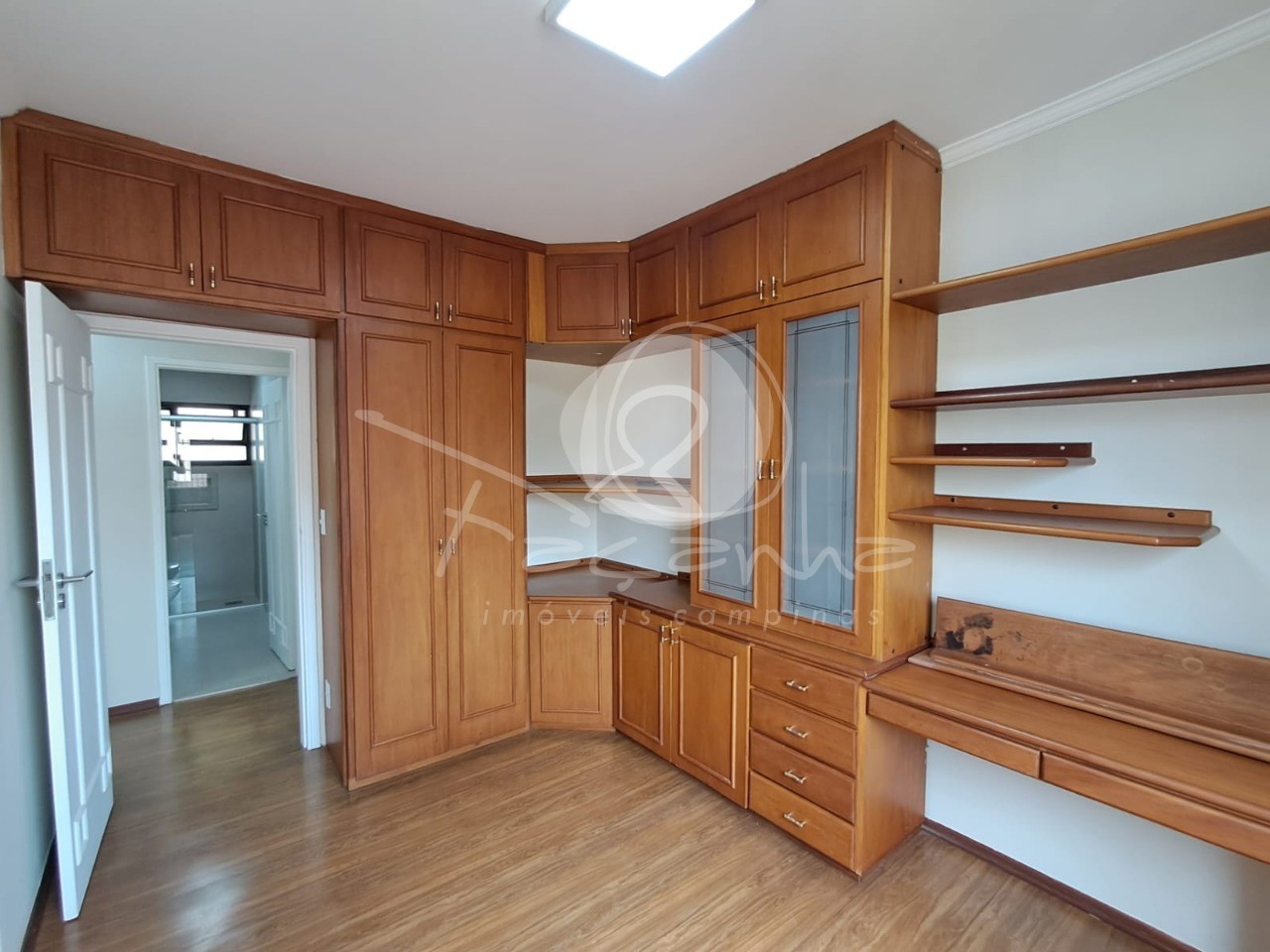 Apartamento à venda com 3 quartos, 105m² - Foto 11