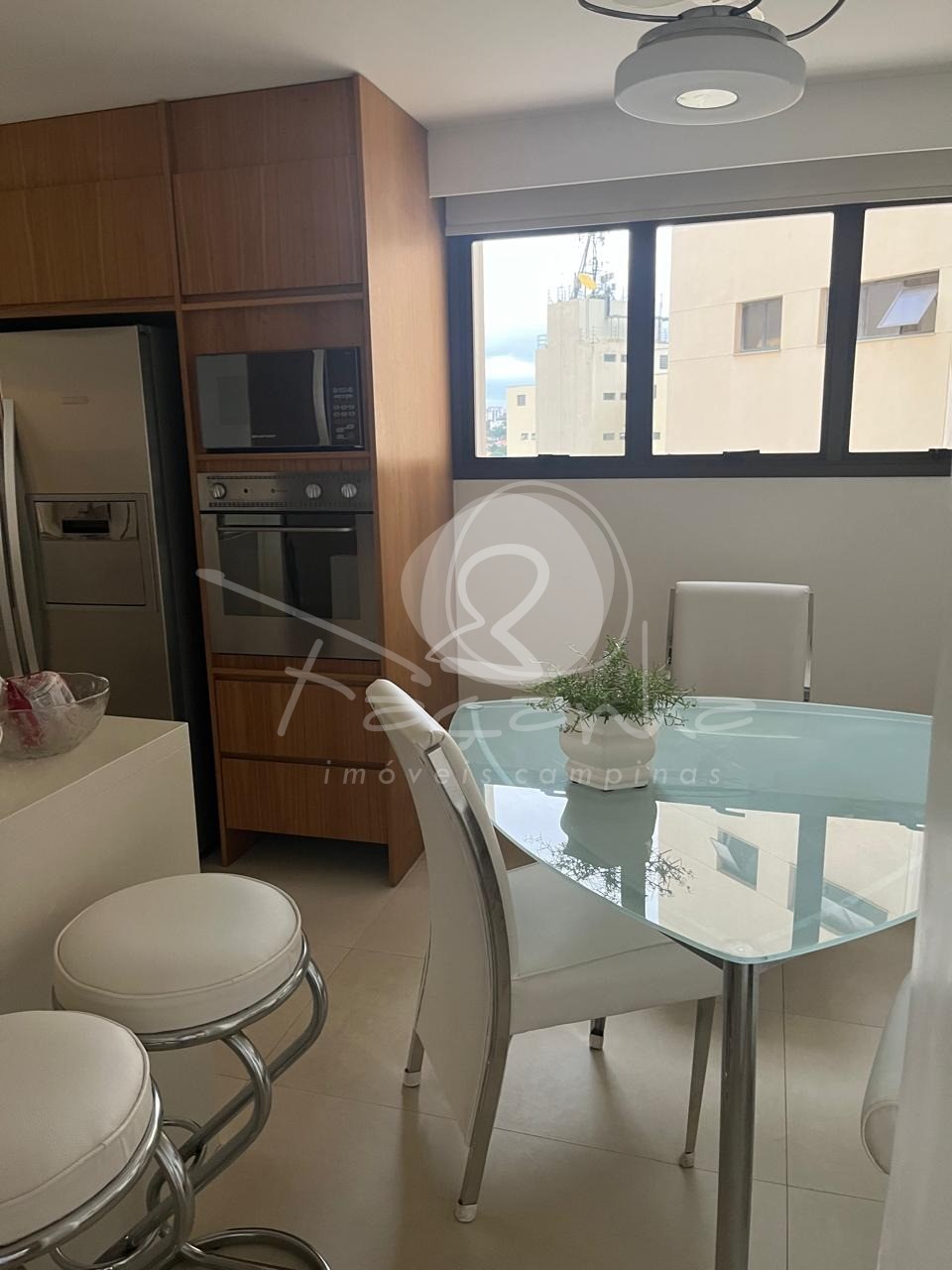 Apartamento à venda com 2 quartos, 277m² - Foto 3