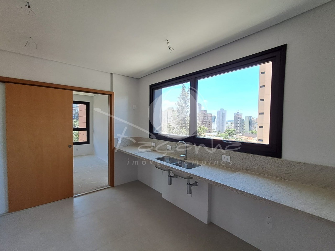 Apartamento à venda com 3 quartos, 170m² - Foto 28