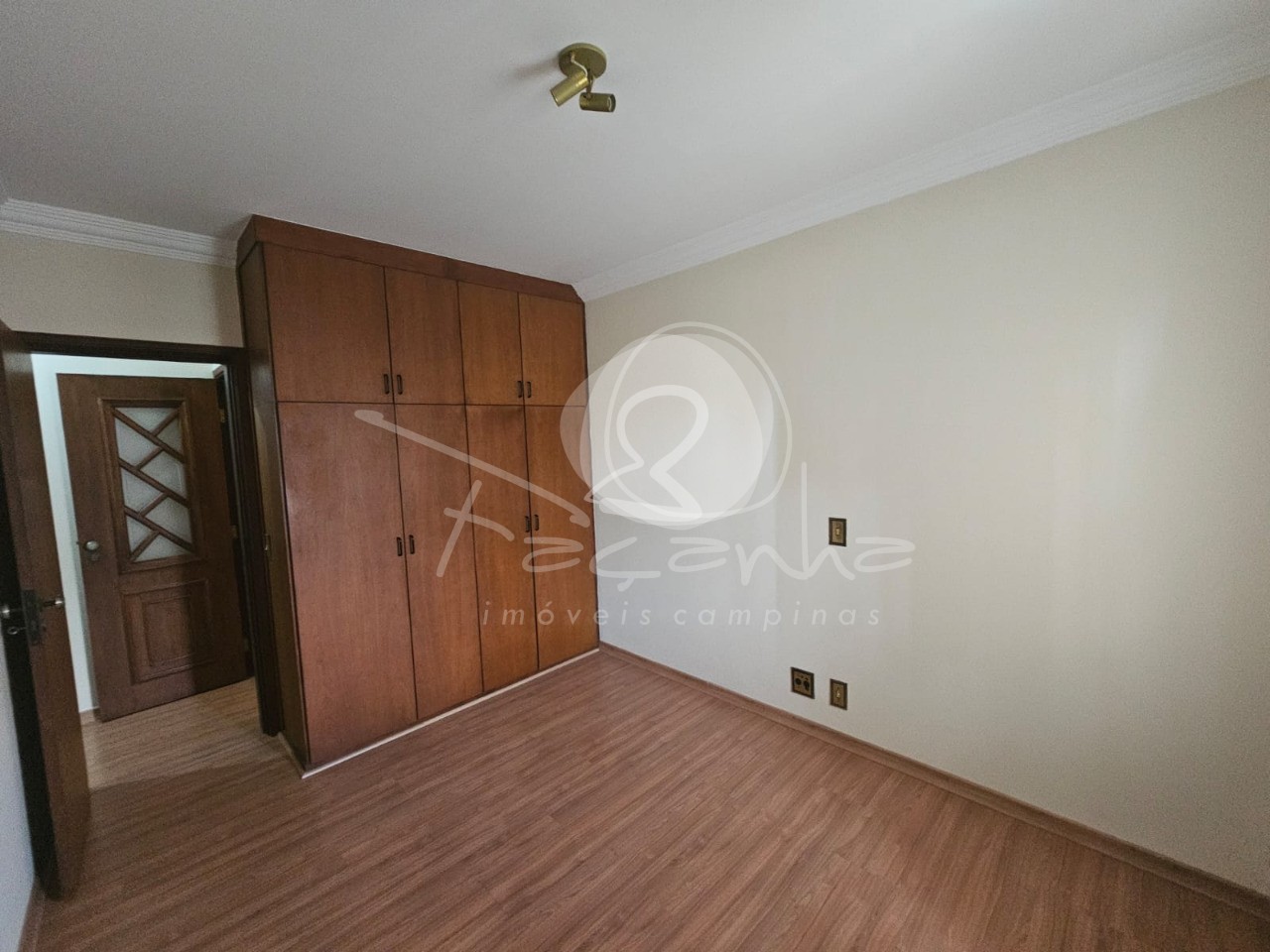 Apartamento à venda com 3 quartos, 96m² - Foto 12