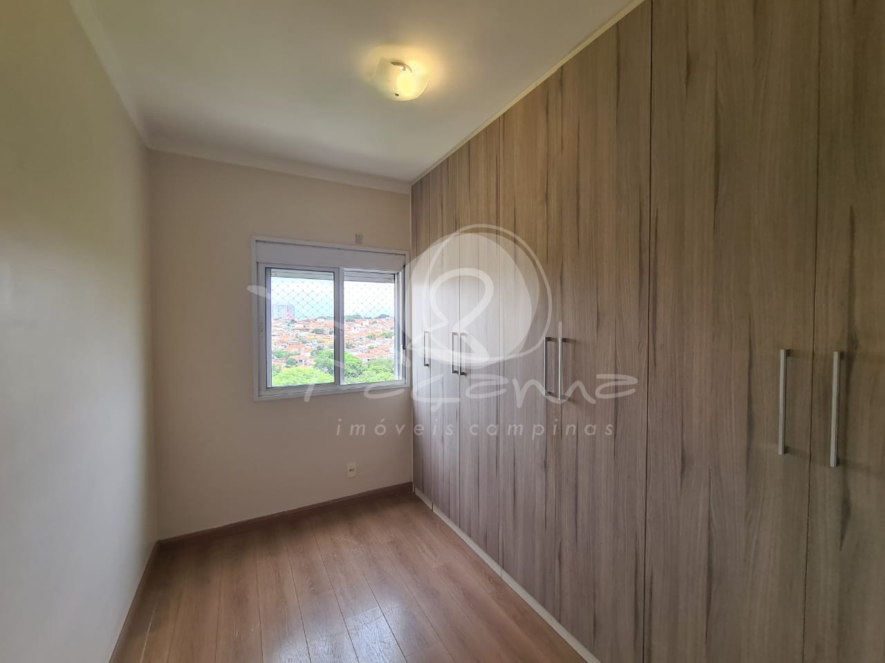 Apartamento para alugar com 3 quartos, 94m² - Foto 12