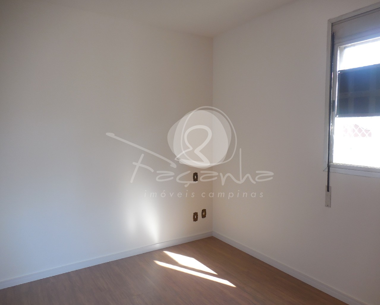 Apartamento à venda com 2 quartos, 70m² - Foto 10